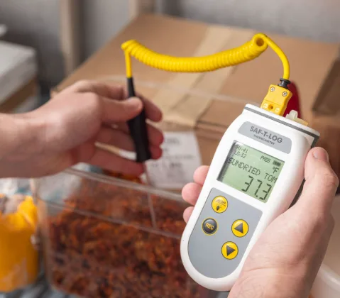 Temperature probe syncing to HACCP log